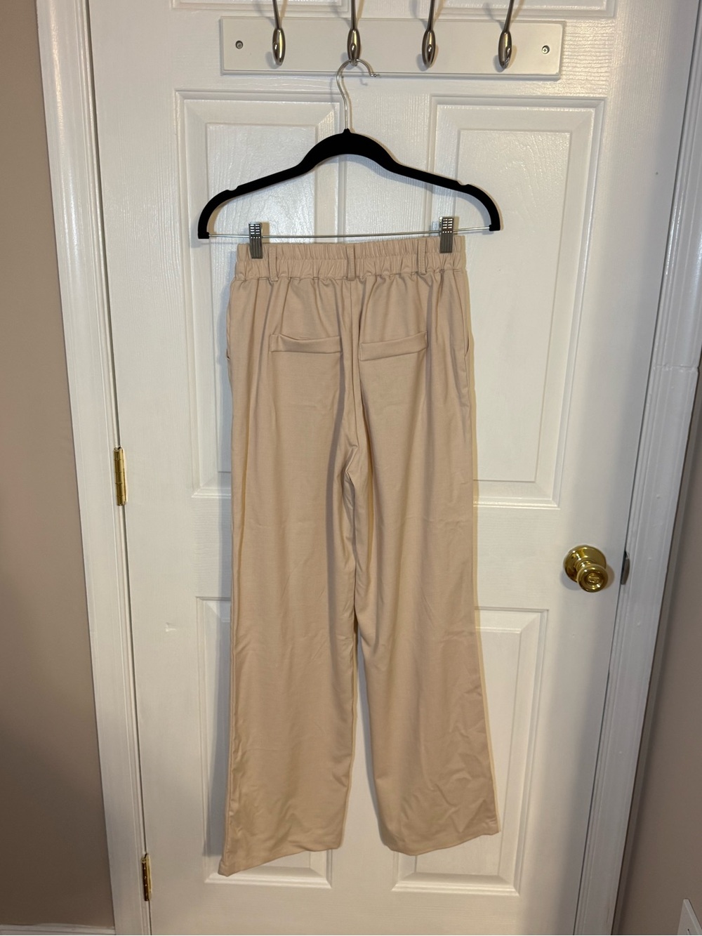 Women's Wide-Leg Pull-On Pants in Beige